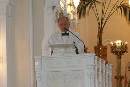 Bp M. Bernard Kubicki głosi kazanie